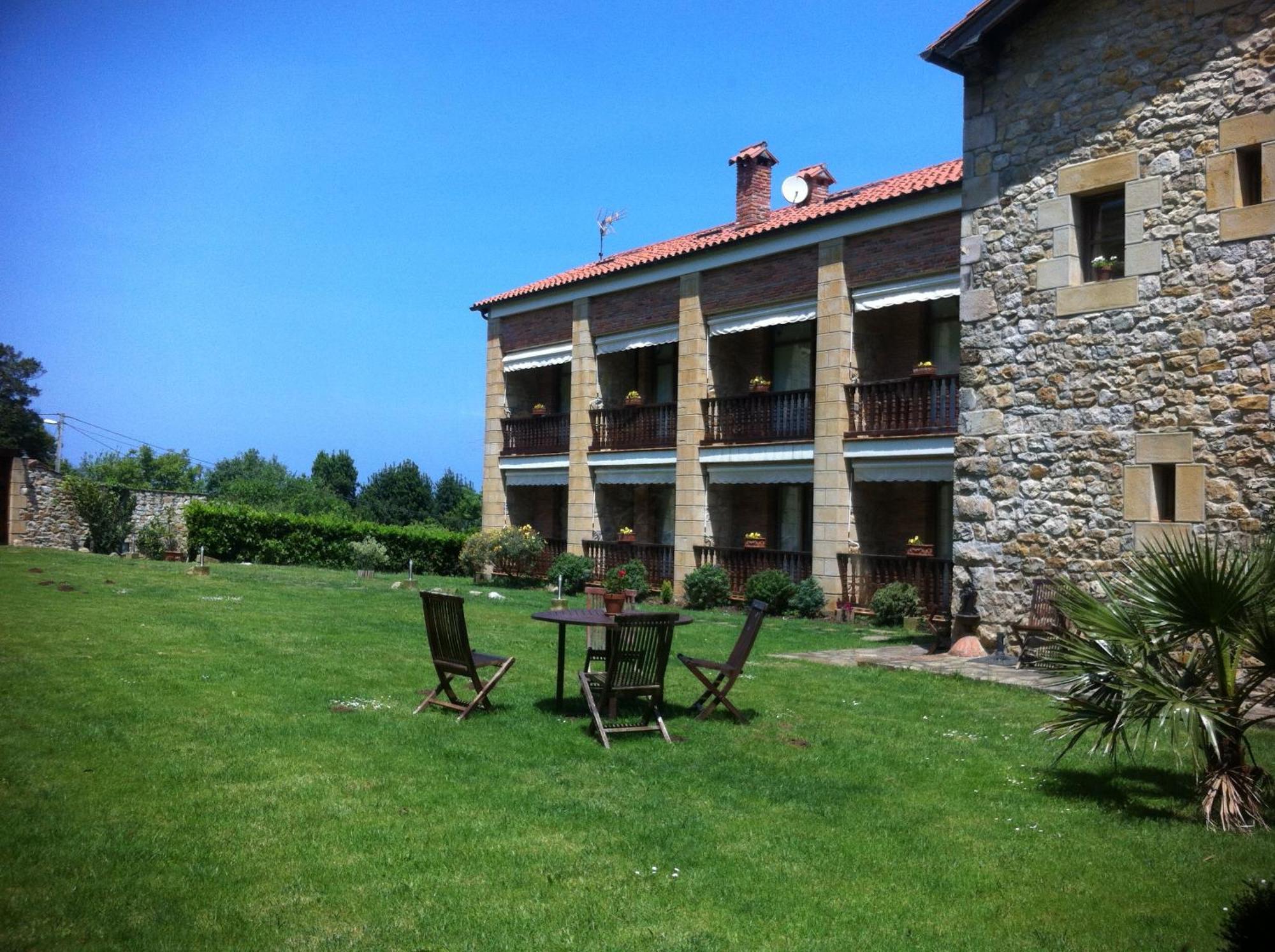 Posada Mar De Santillana Ubiarco Exterior foto